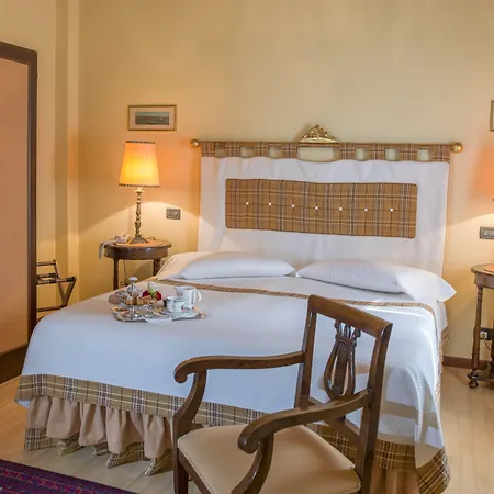 La Rescossa Otel Mira